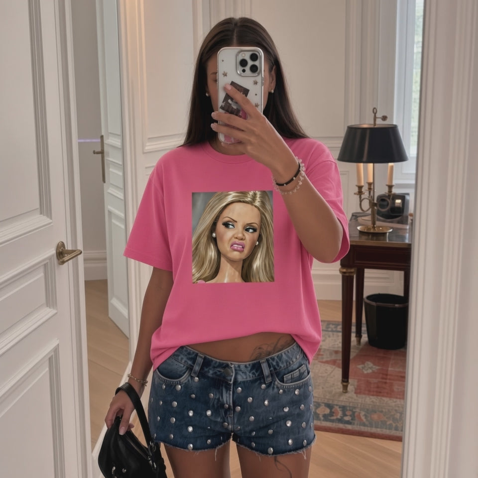 Barbie occhiataccia